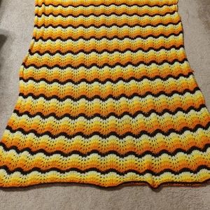Vtg Afghan Blanket